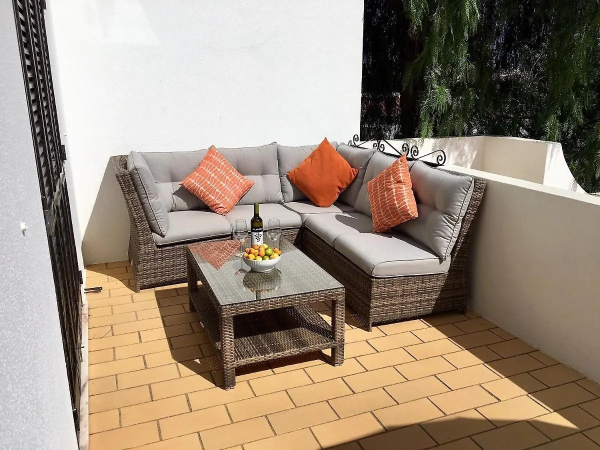 Casa Do Verao 卡武埃鲁 0*,